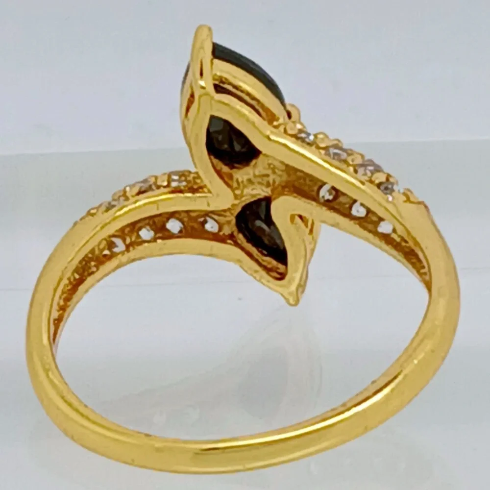 Vintage Gold Tone Bypass Black Pear Cut Pavé Sim Diamond CZ Accent Ring Size 7.5